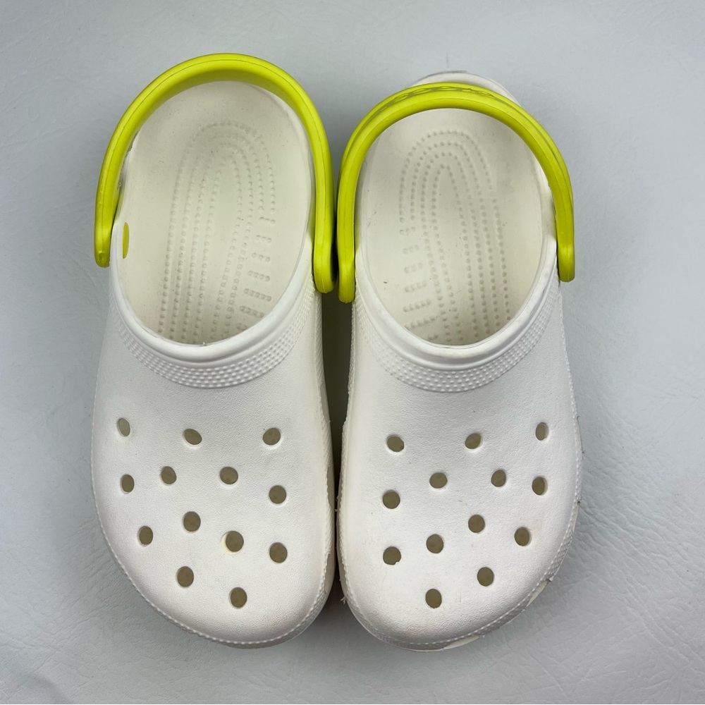 531 Crocs  White and Yellow Clogs women’s 8